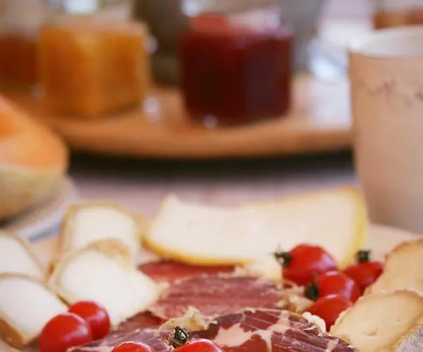 Mimosa 住宿加早餐酒店 法翁